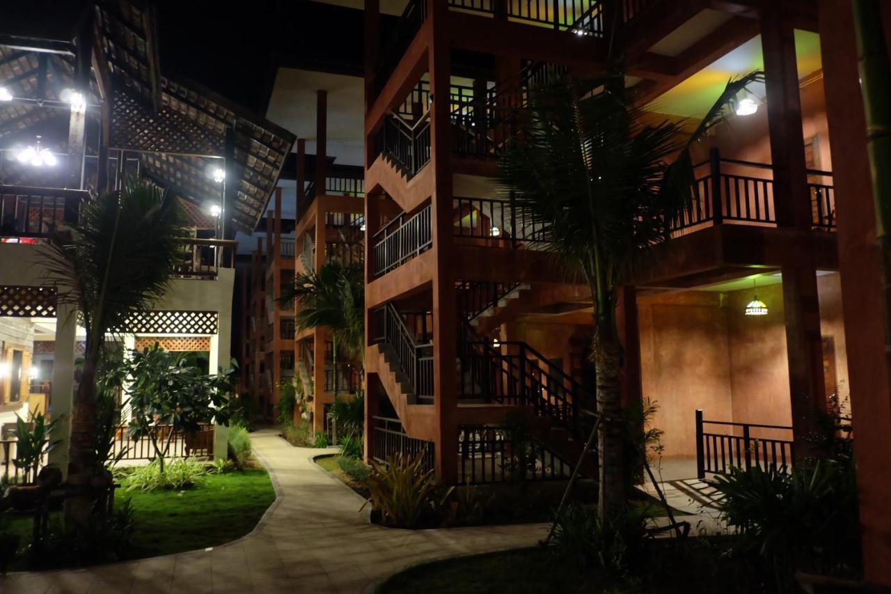 Rainforest Huahin Village Hotel Eksteriør bilde